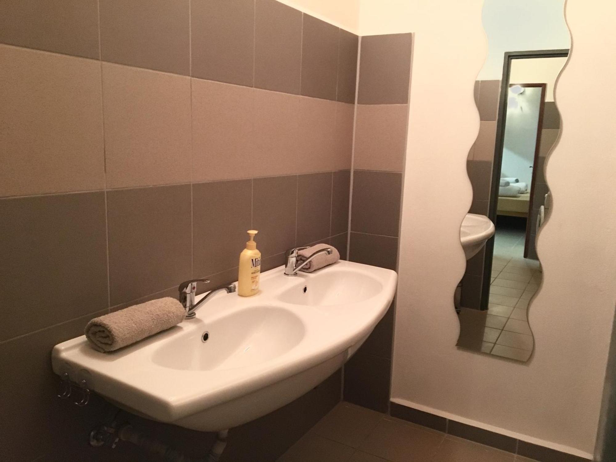 Green Apartments Lustenice Bilik gambar